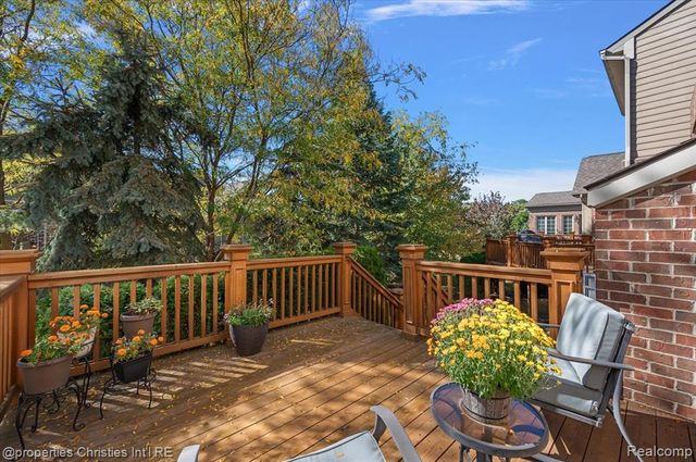 44683 Broadmoor Circle, Northville, MI 48168
