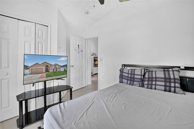4624 EAGLET LANE, Kissimmee, FL 34746