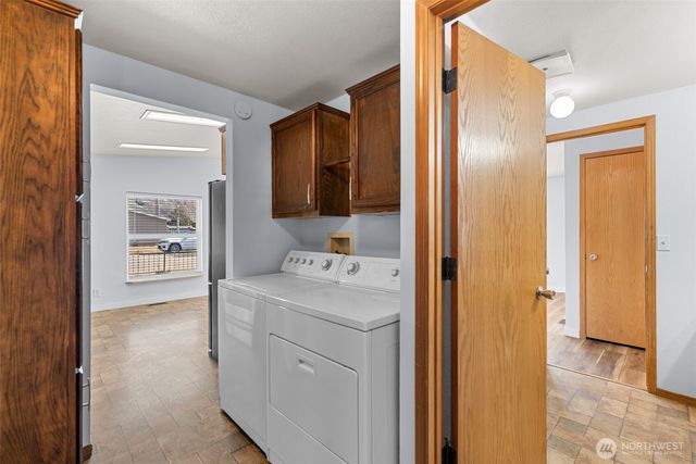 23 Hanna Avenue, Rock Island, WA 98850