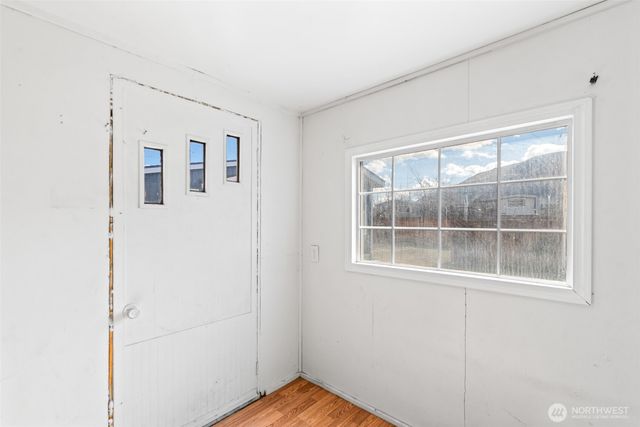 23 Hanna Avenue, Rock Island, WA 98850