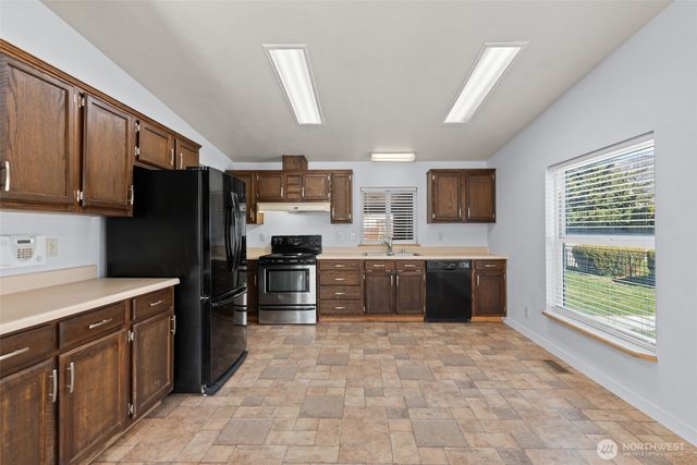 23 Hanna Avenue, Rock Island, WA 98850