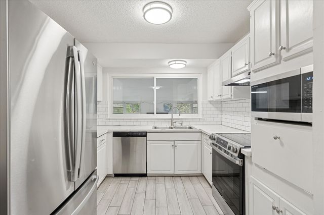 116 Wild Plum Lane, Whitney, TX 76692