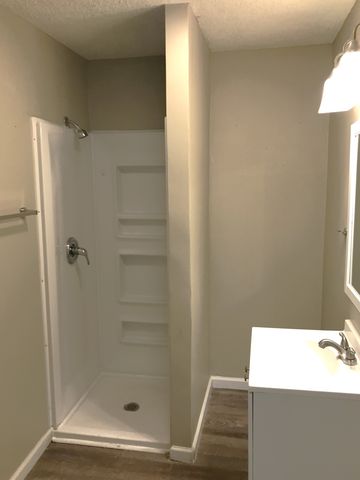 6558 Kari Dr, Murfreesboro, TN 37129