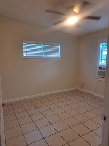 3357 Frick Road 11, Houston, TX 77086