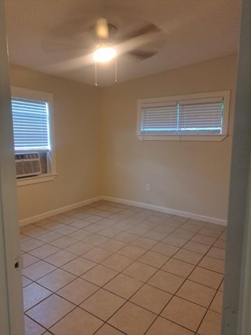3357 Frick Road 11, Houston, TX 77086