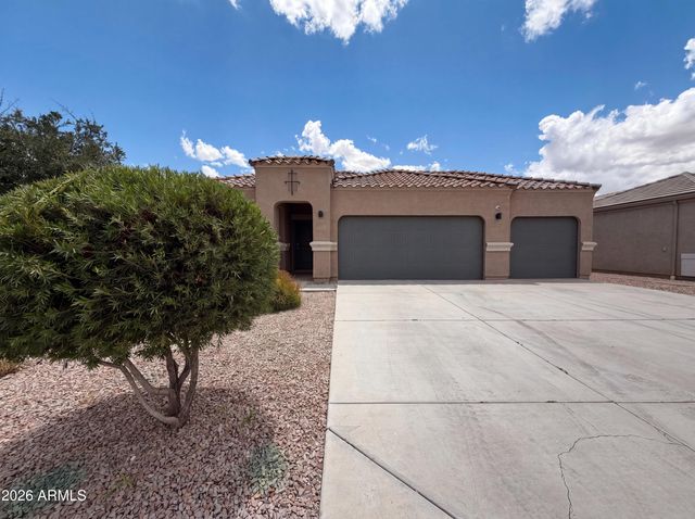 11639 E CLIFFROSE Lane, Florence, AZ 85132