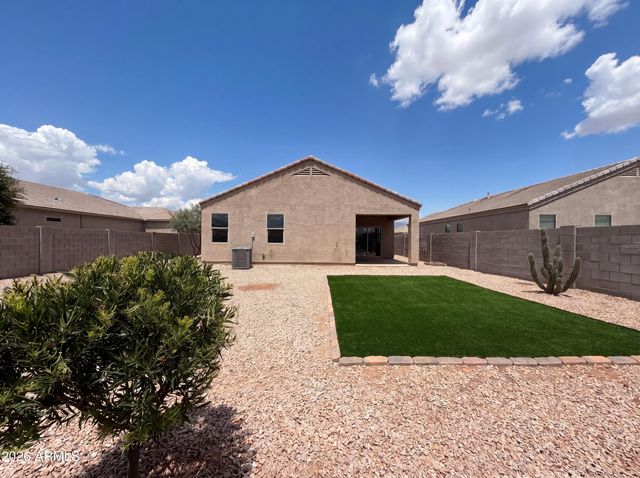 11639 E CLIFFROSE Lane, Florence, AZ 85132