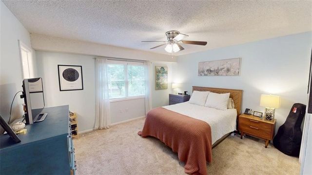 15905 W 154th Street, Olathe, KS 66062
