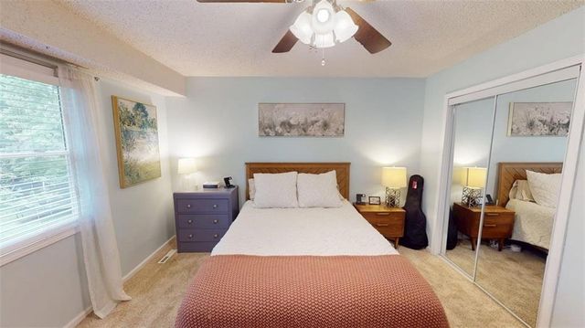 15905 W 154th Street, Olathe, KS 66062