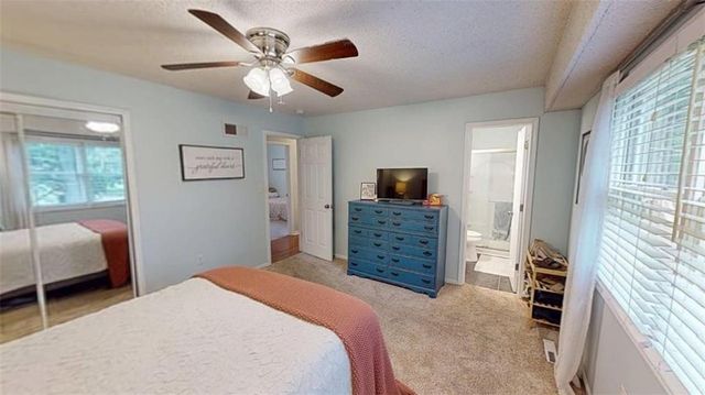 15905 W 154th Street, Olathe, KS 66062