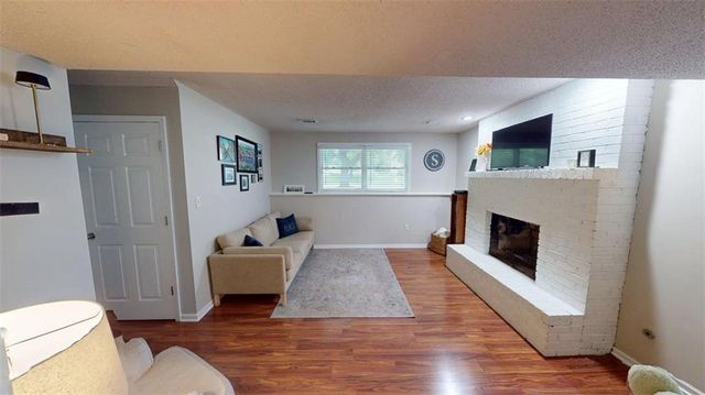15905 W 154th Street, Olathe, KS 66062