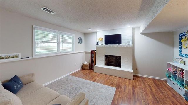 15905 W 154th Street, Olathe, KS 66062