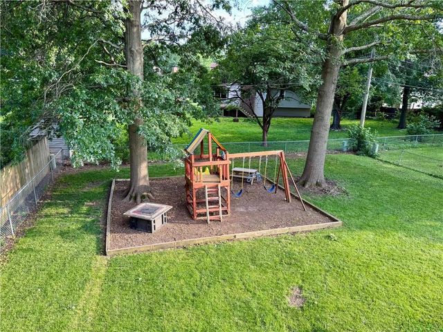 15905 W 154th Street, Olathe, KS 66062