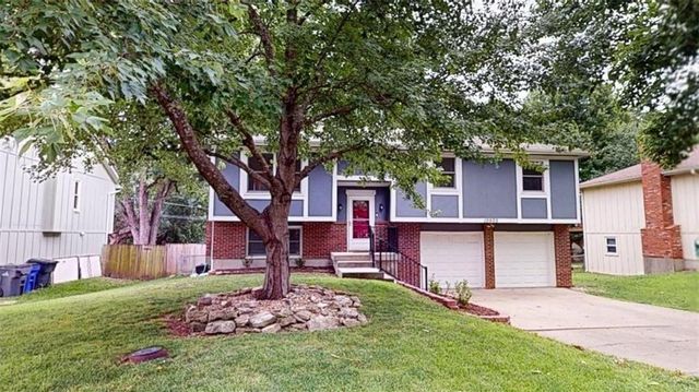 15905 W 154th Street, Olathe, KS 66062