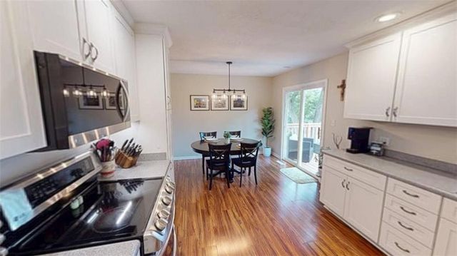 15905 W 154th Street, Olathe, KS 66062