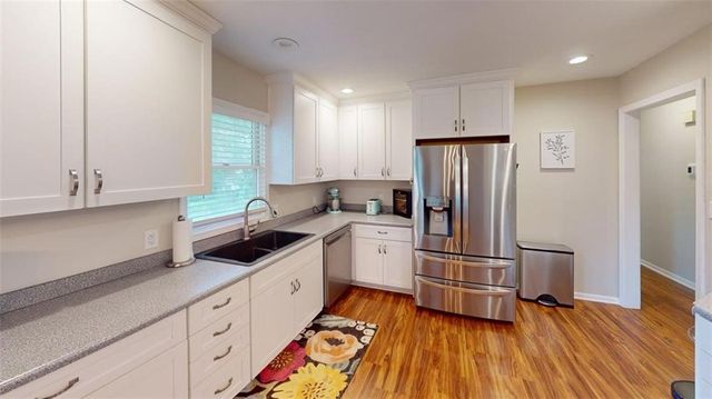15905 W 154th Street, Olathe, KS 66062