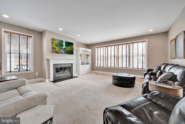 413 PARTRIDGEBERRY LN, Chester Springs, PA 19425