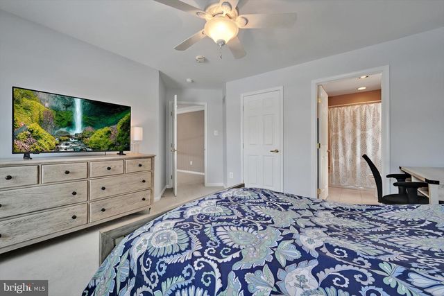 413 PARTRIDGEBERRY LN, Chester Springs, PA 19425