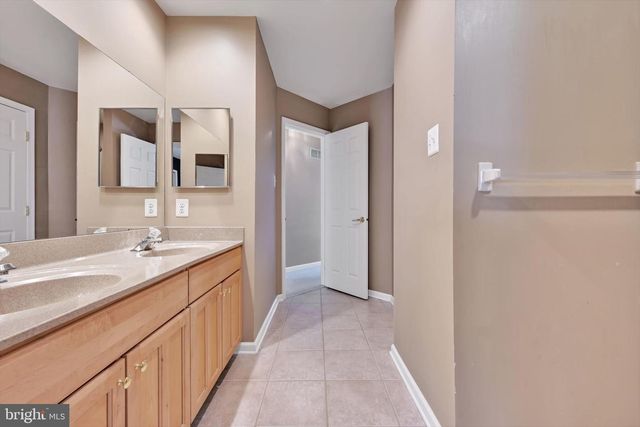 413 PARTRIDGEBERRY LN, Chester Springs, PA 19425