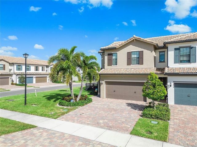 4844 San Fratello Circle, Lake Worth, FL 33467