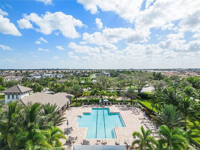 4844 San Fratello Circle, Lake Worth, FL 33467