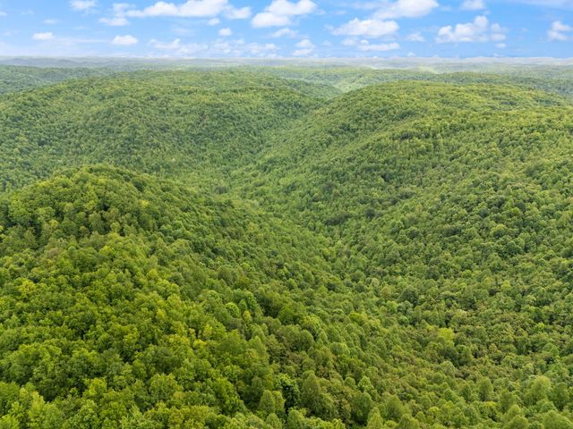 9999 Little Beech Creek Road, Manchester, KY 40962
