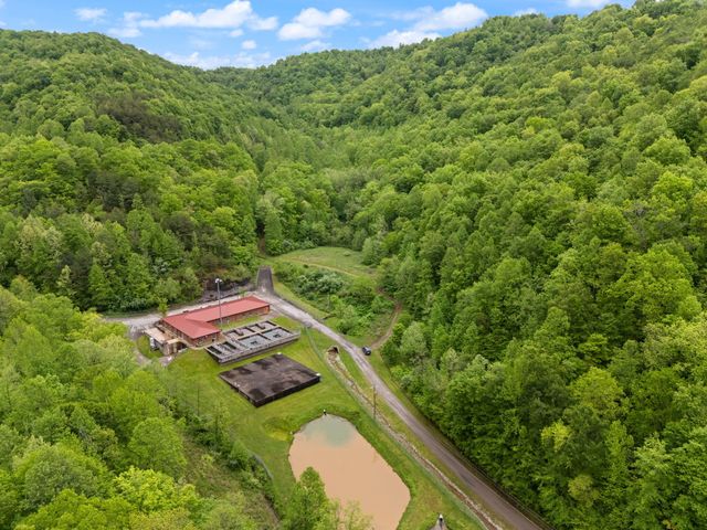 9999 Little Beech Creek Road, Manchester, KY 40962