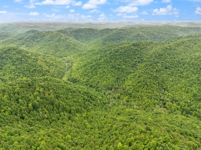 9999 Little Beech Creek Road, Manchester, KY 40962