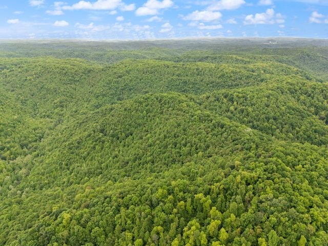 9999 Little Beech Creek Road, Manchester, KY 40962