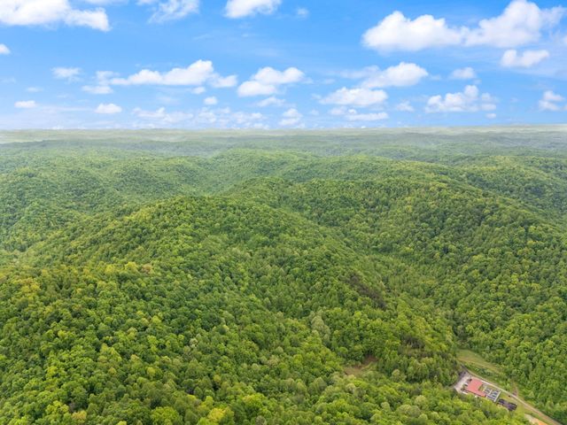 9999 Little Beech Creek Road, Manchester, KY 40962