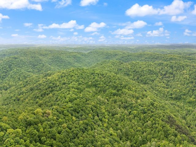 9999 Little Beech Creek Road, Manchester, KY 40962