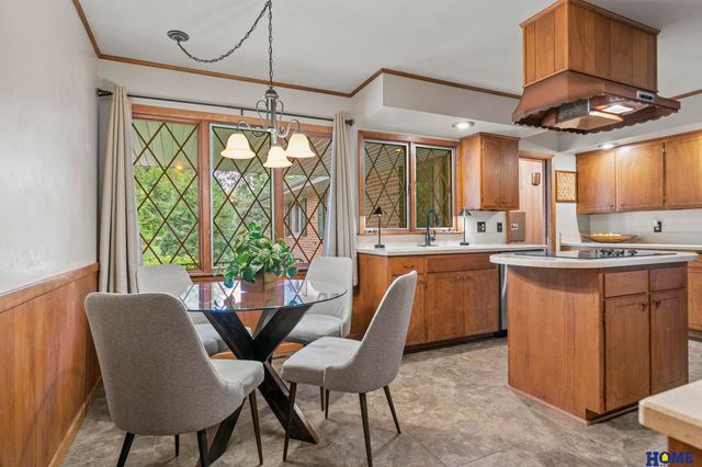 6315 Sumner Street, Lincoln, NE 68506