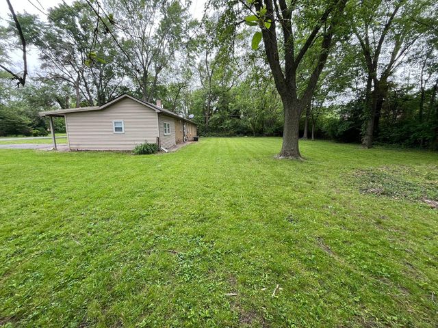 5825 Massachusetts Street, Merrillville, IN 46410