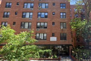 83-30 Vietor Avenue 323, Elmhurst, NY 11373