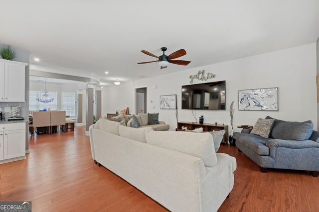 203 Camelia Court, Griffin, GA 30223