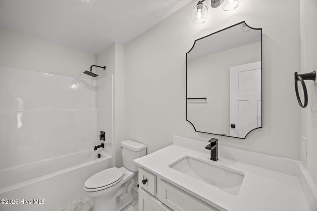 105 Lady O Drive A, Greenville, NC 27834