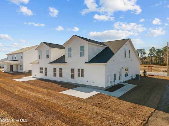 105 Lady O Drive A, Greenville, NC 27834