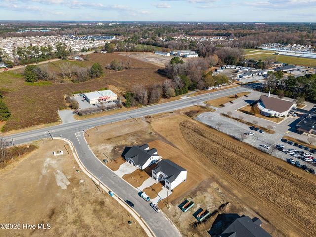 105 Lady O Drive A, Greenville, NC 27834