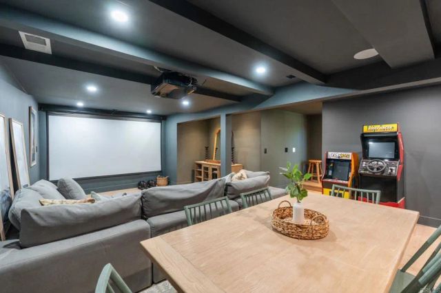 765 Val Sereno Drive, Encinitas, CA 92024
