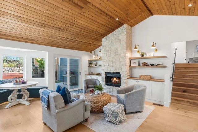 765 Val Sereno Drive, Encinitas, CA 92024