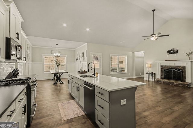 8345 Loch Lomand Lane, Winston, GA 30187