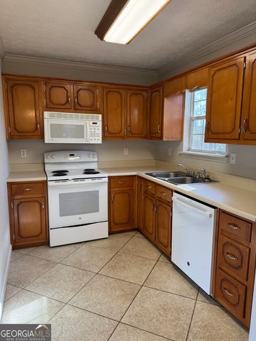 89 Cottonwood Loop, Dallas, GA 30132