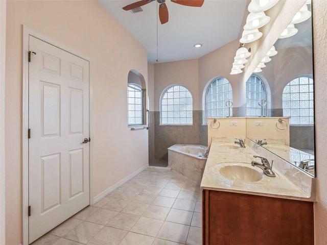 16887 SE 110TH COURT ROAD, Summerfield, FL 34491