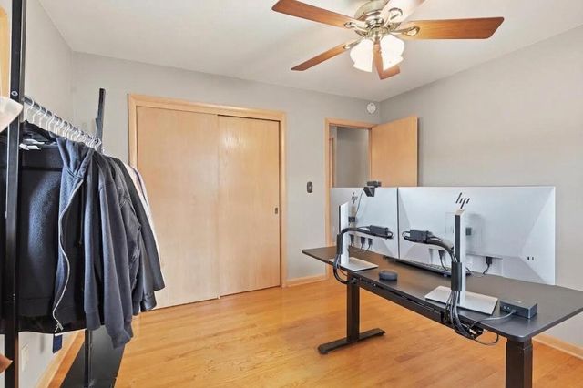 10114 W Fiebrantz AVENUE, Milwaukee, WI 53222