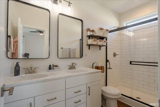 4565 Brentford Drive, Newburgh, IN 47630