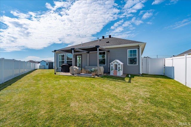 4565 Brentford Drive, Newburgh, IN 47630