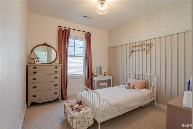 4565 Brentford Drive, Newburgh, IN 47630