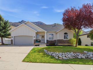 10262 N 3900 W, Cedar Hills, UT 84062