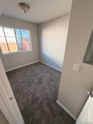 1231-33 Hoover ave, National City, CA 91950