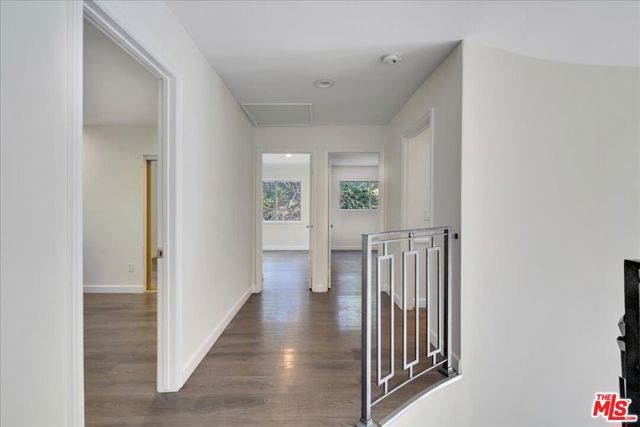 20001 Gypsy Lane, Woodland Hills (los Angeles), CA 91364